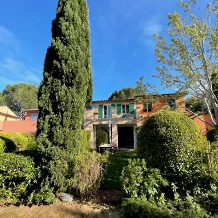 Les Restanques Maison De La Pinede 2