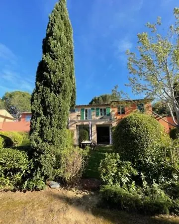 Les Restanques Maison De La Pinede 2 * גרימו