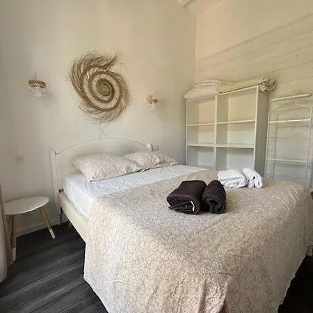 Les Restanques Maison De La Pinede 2