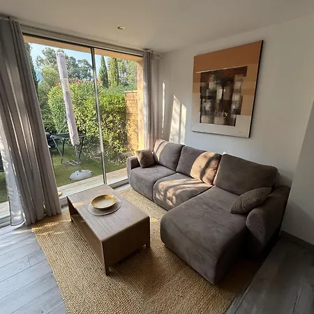 Les Restanques Maison De La Pinede 2 Feriehus