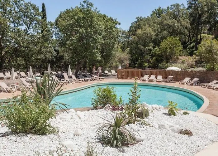 Tatil Evi Les Restanques Maison De La Pinede 2 *