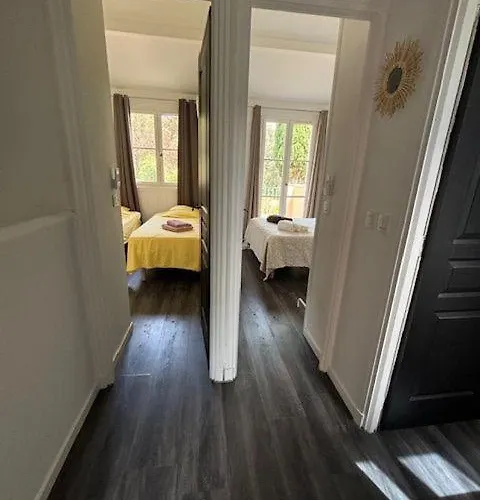 Tatil Evi Les Restanques Maison De La Pinede 2 *